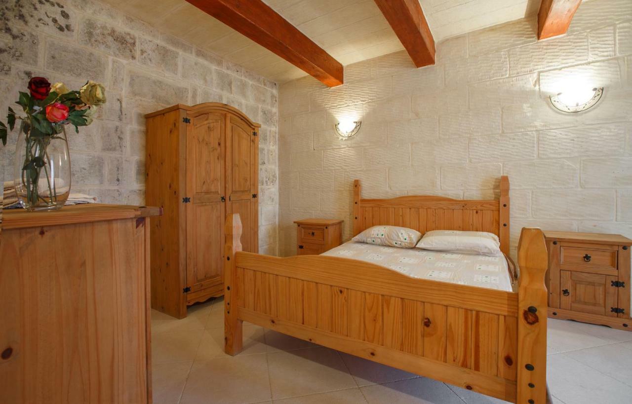 Il-Palma Holiday Farmhouse With Sunny Private Pool In Island Of Gozo Għarb Eksteriør billede
