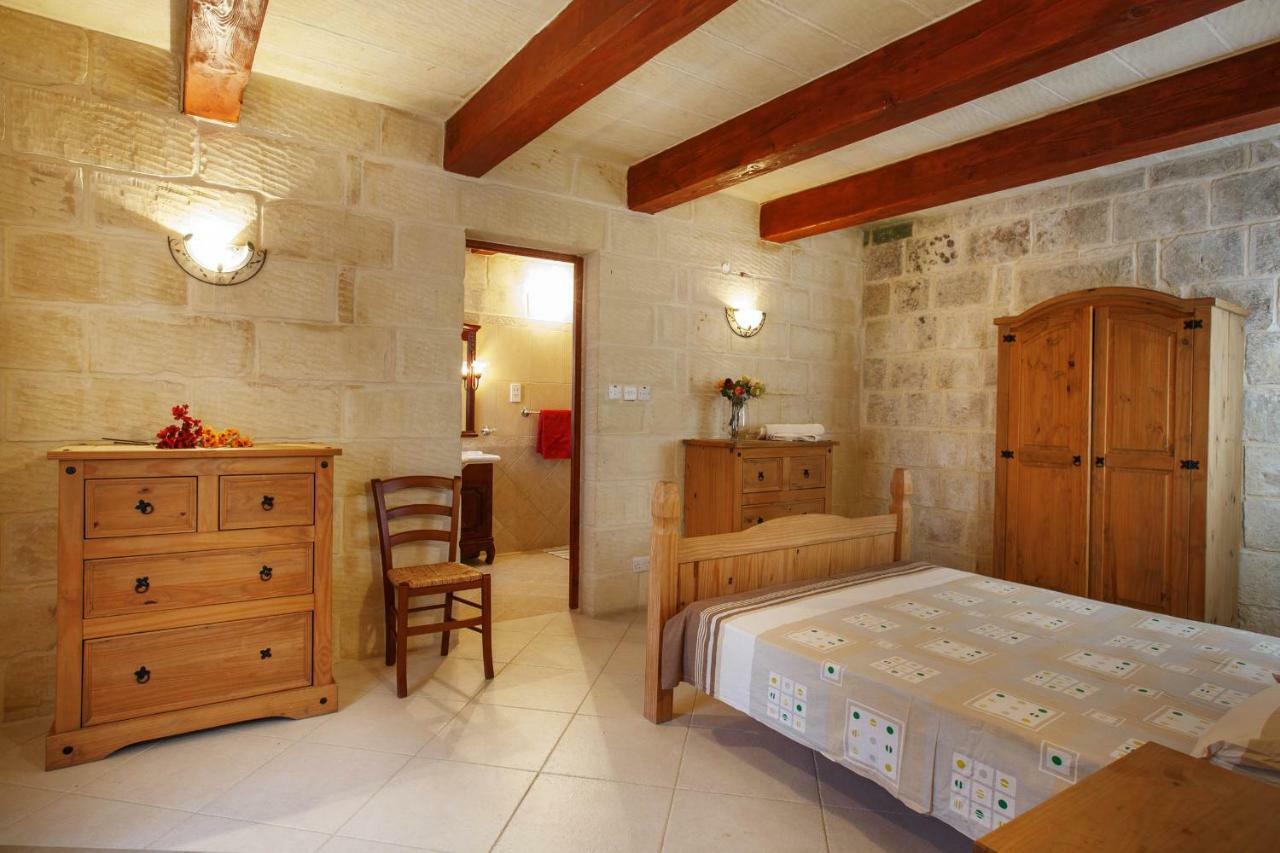 Il-Palma Holiday Farmhouse With Sunny Private Pool In Island Of Gozo Għarb Eksteriør billede