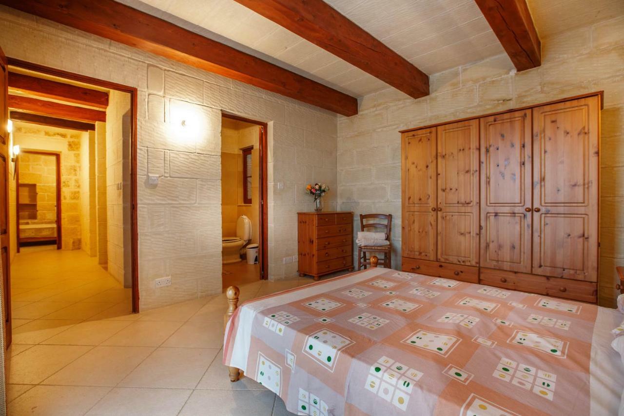 Il-Palma Holiday Farmhouse With Sunny Private Pool In Island Of Gozo Għarb Eksteriør billede