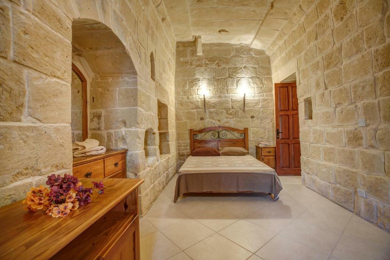 Il-Palma Holiday Farmhouse With Sunny Private Pool In Island Of Gozo Għarb Eksteriør billede
